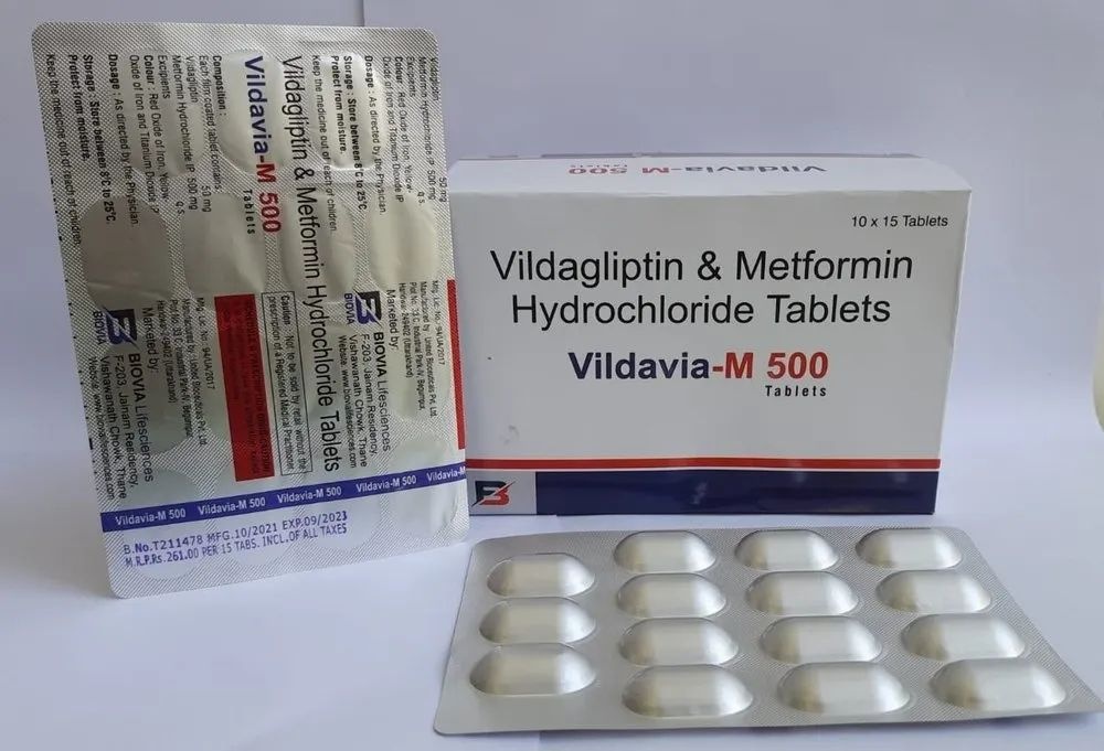 vildagliptin-metformin-hydrochloride-pharma-tabletki-50-mg-1000-mg